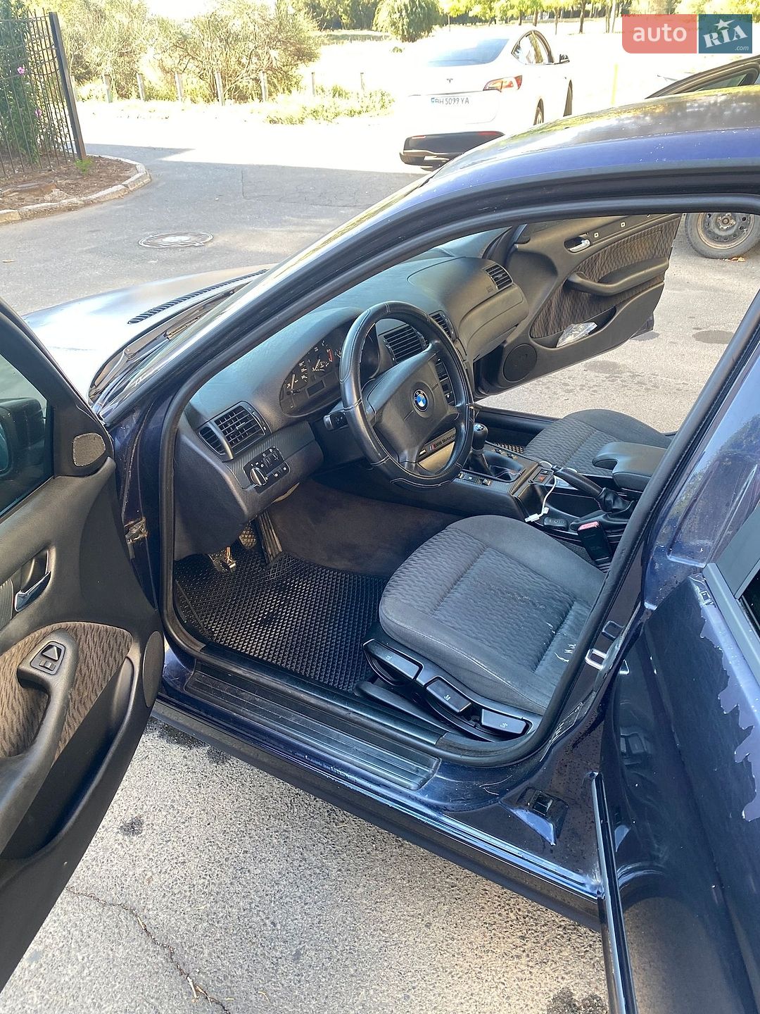 BMW 3 Series 1999 VIN WBAAL31000JJ34994 фото оголошення 5 з 7