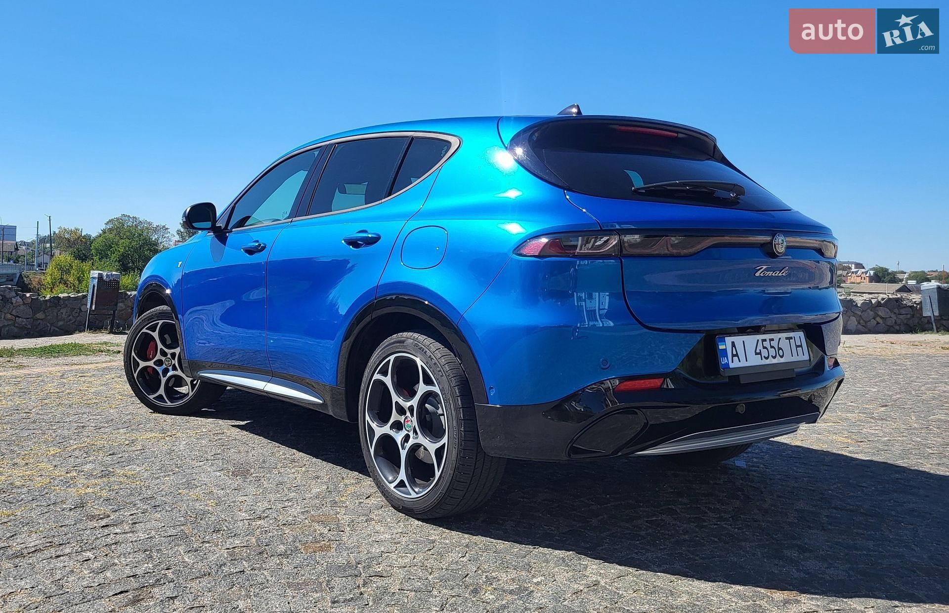 Alfa Romeo Tonale 2023 VIN ZASPATCW7R3059088 фото оголошення 4 з 30