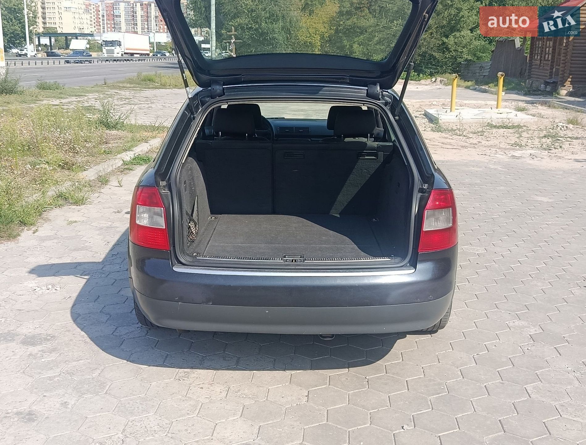 AUDI A4 2003 VIN WAUZZZ8E13A318626 фото оголошення 7 з 13