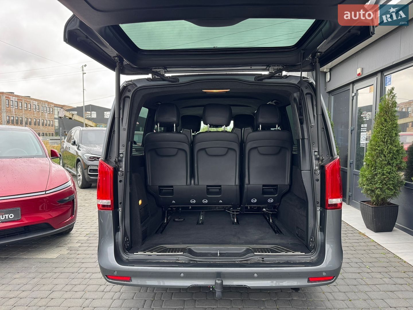 Mercedes-Benz V-Class 2021 VIN W1V44781313884592 фото оголошення 15 з 32