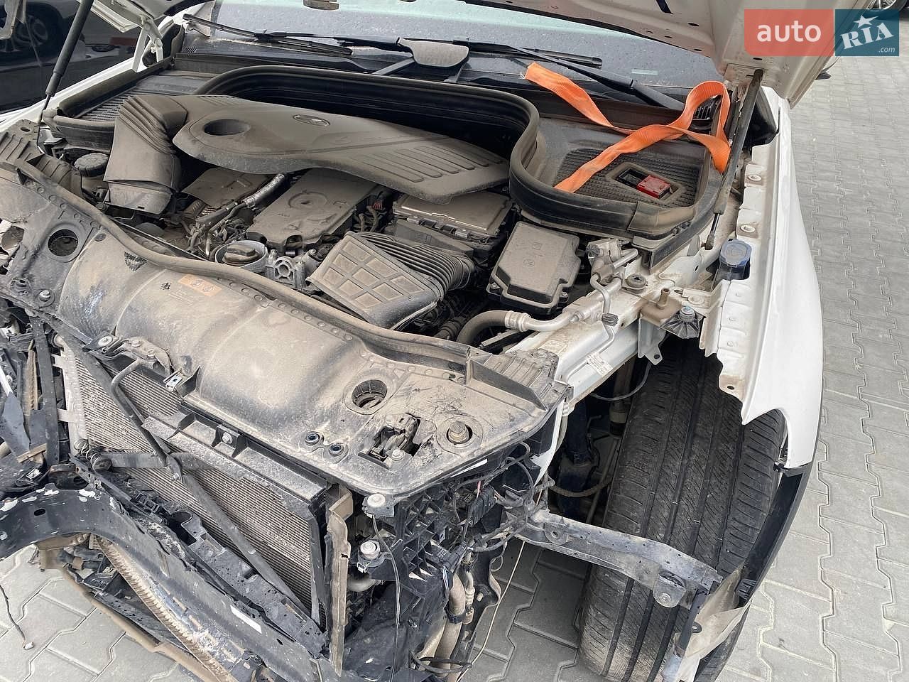 Mercedes-Benz GLE-Class 2019 VIN 4JGFB5KB1LA153352 фото оголошення 4 з 27