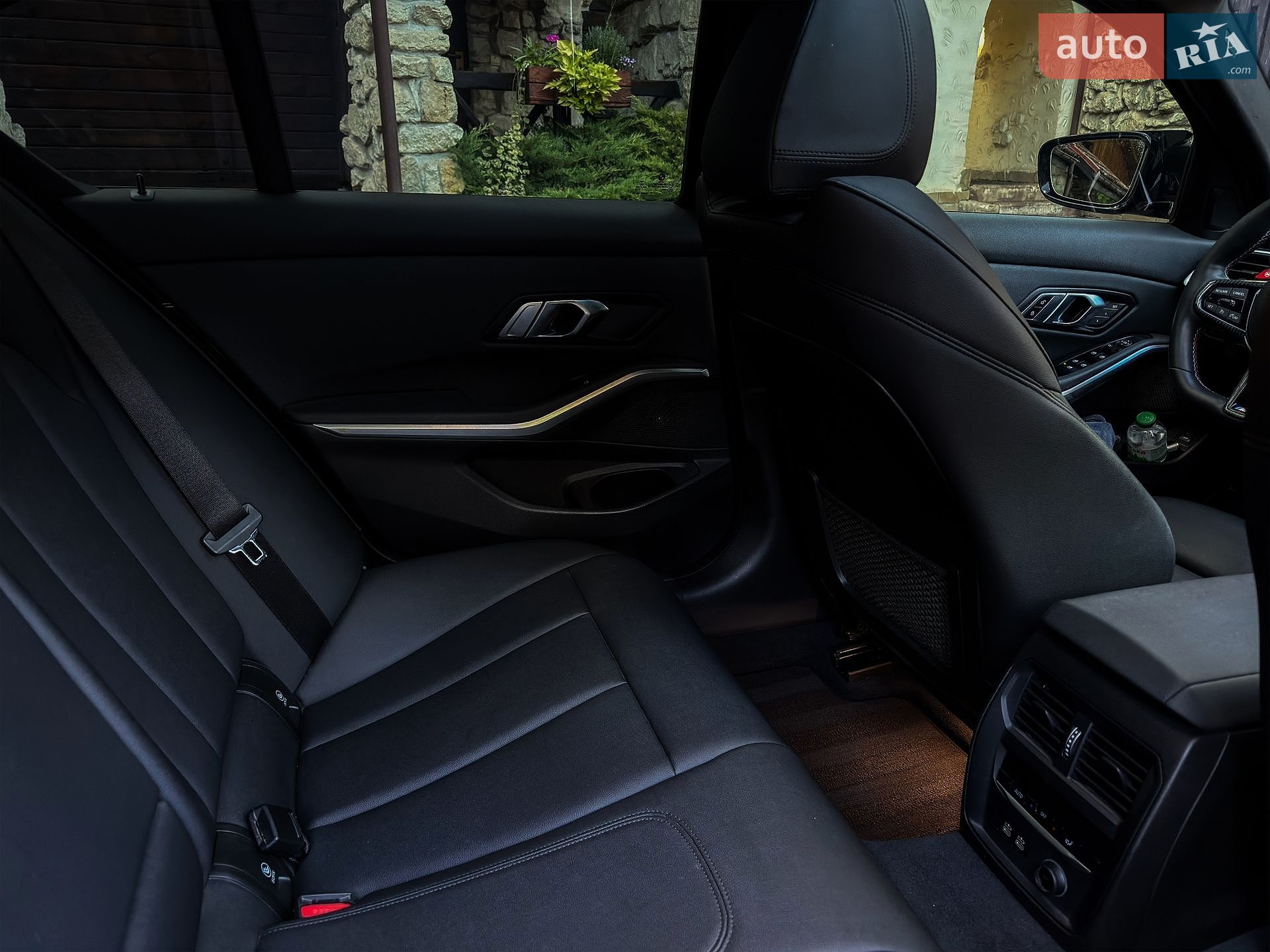 BMW 3 Series 2019 VIN 3MW5R7J08L8B15410 фото оголошення 22 з 27