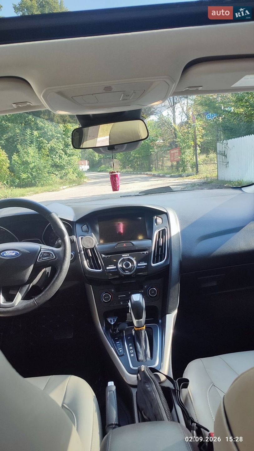 Ford Focus 2017 VIN 1FADP3J21HL302167 фото оголошення 7 з 19