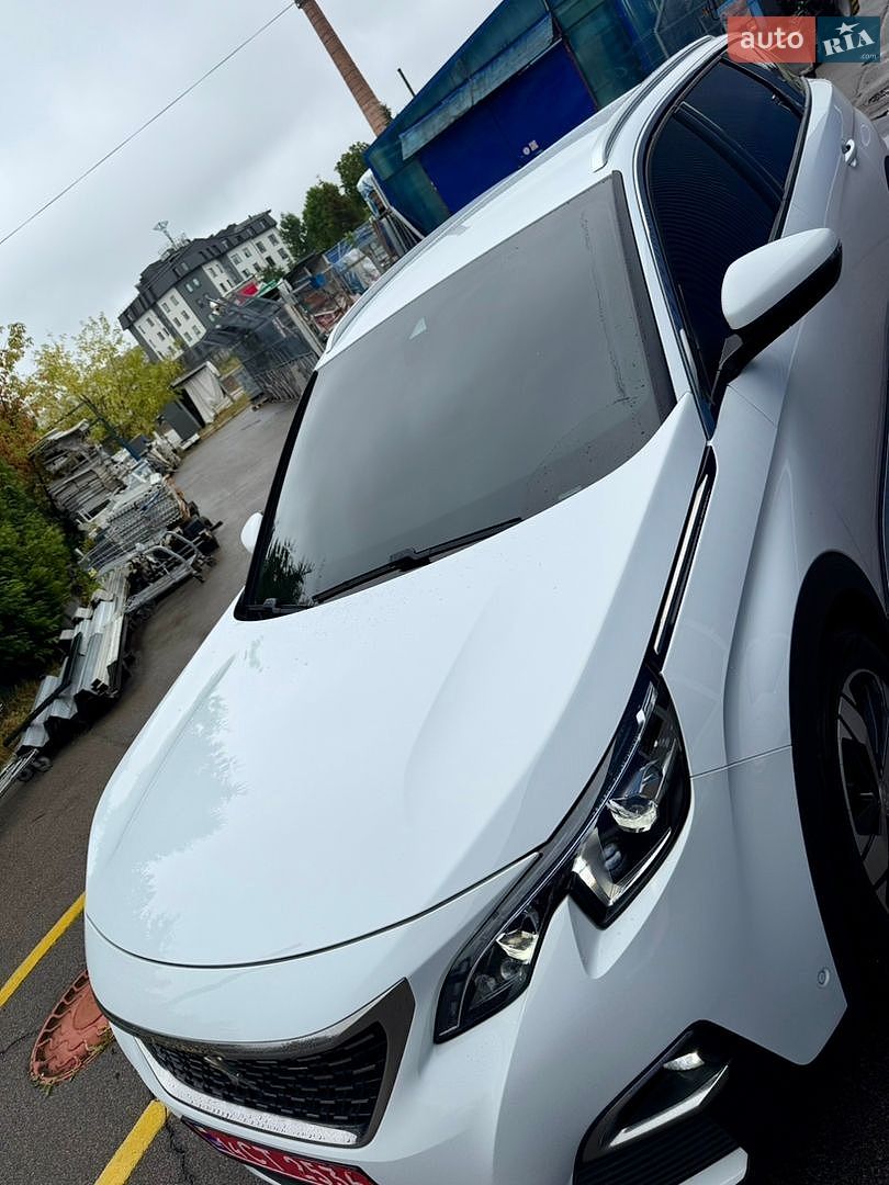 Peugeot 5008 2017 VIN VF3MCBHZWJL000947 фото оголошення 2 з 31
