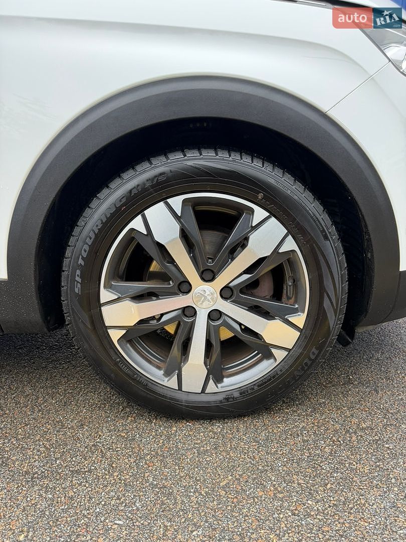 Peugeot 5008 2017 VIN VF3MCBHZWJL000947 фото оголошення 3 з 31
