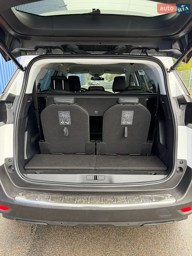Peugeot 5008 2017 VIN VF3MCBHZWJL000947 фото оголошення 7 з 31