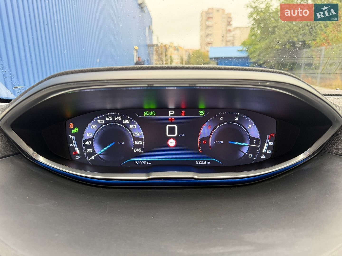 Peugeot 5008 2017 VIN VF3MCBHZWJL000947 фото оголошення 14 з 31