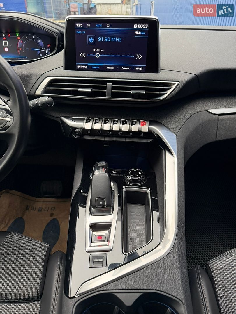 Peugeot 5008 2017 VIN VF3MCBHZWJL000947 фото оголошення 17 з 31