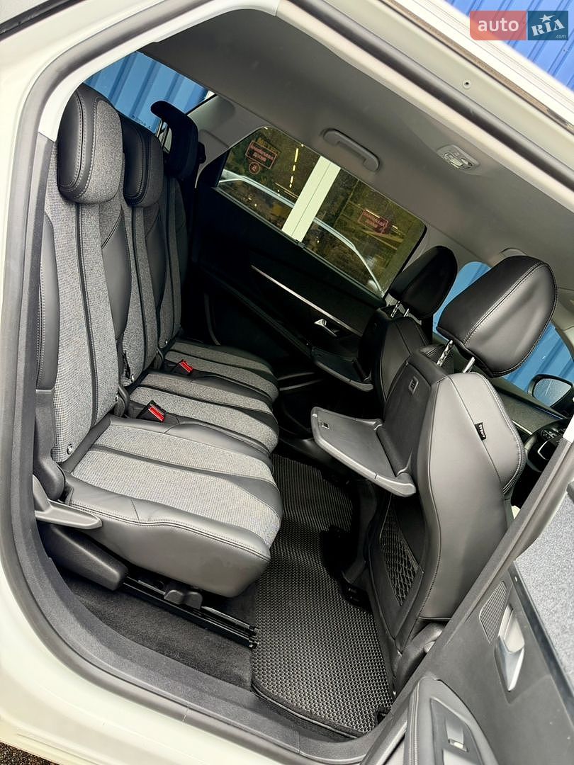 Peugeot 5008 2017 VIN VF3MCBHZWJL000947 фото оголошення 28 з 31