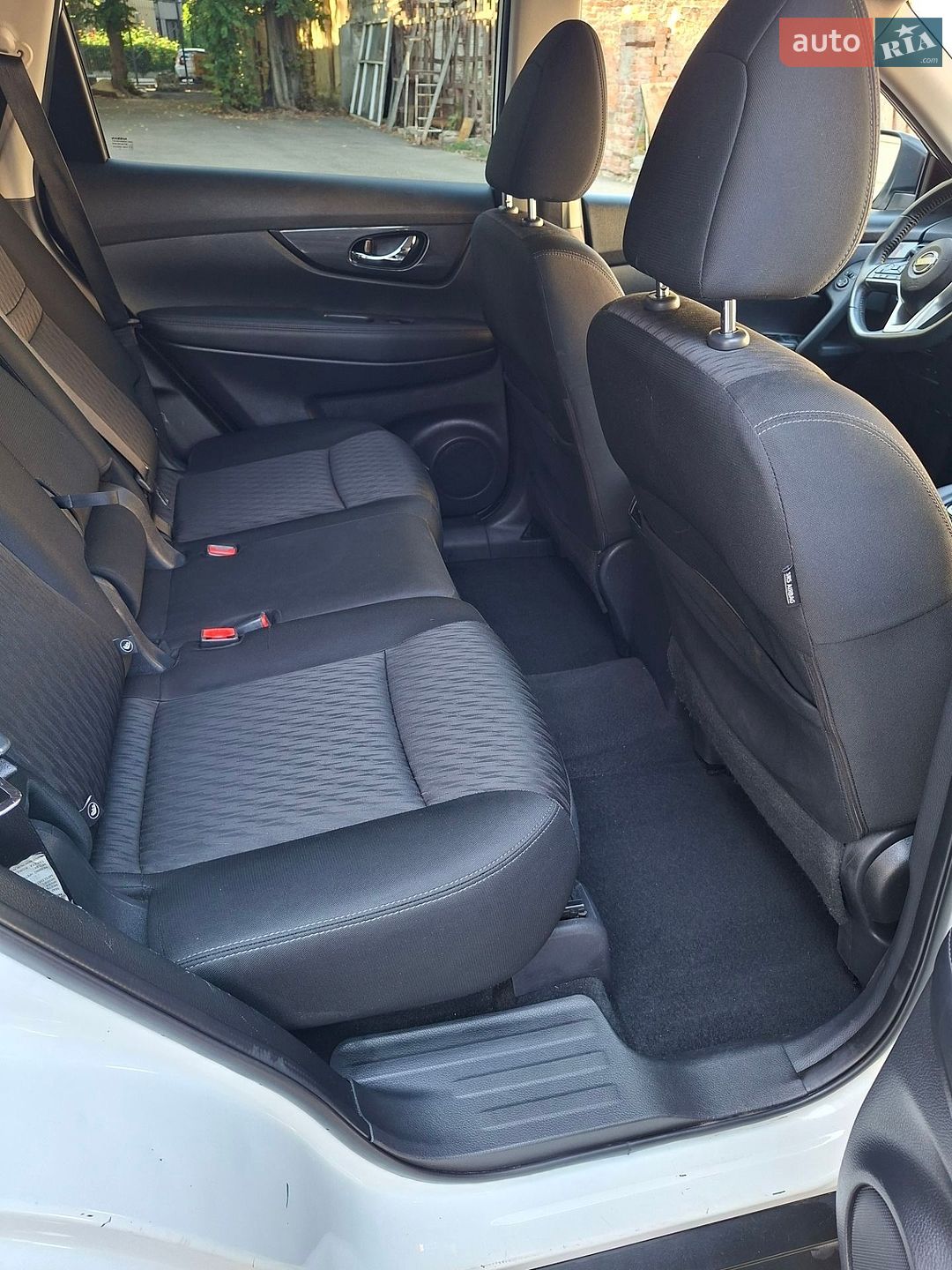 Nissan Rogue 2018 VIN KNMAT2MT3JP580204 фото оголошення 20 з 25
