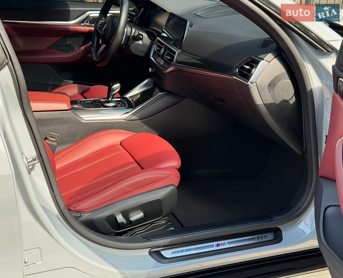 BMW 4 Series Gran Coupe 2022 VIN WBA63AV06NFM03305 фото оголошення 19 з 59