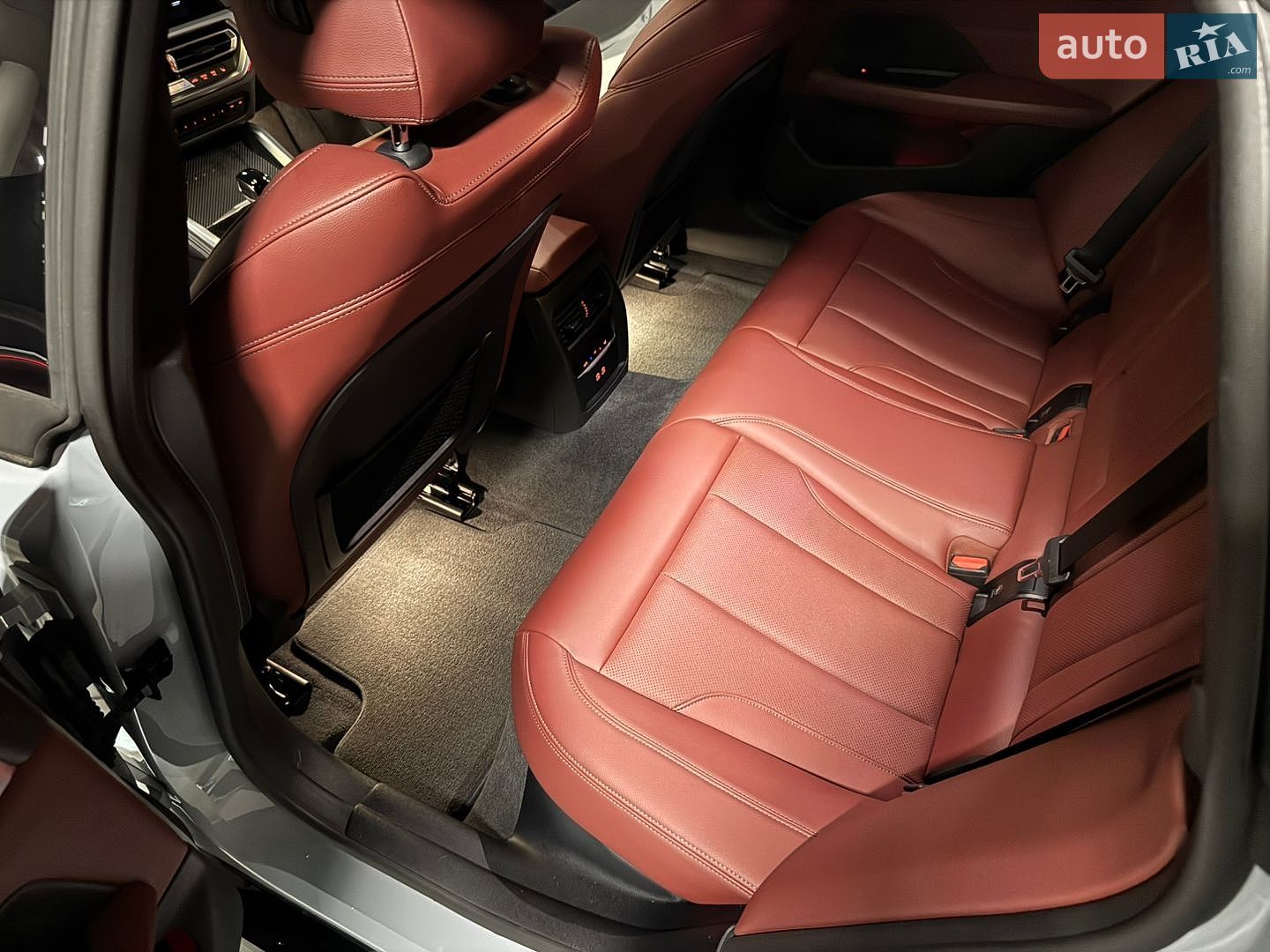 BMW 4 Series Gran Coupe 2022 VIN WBA63AV06NFM03305 фото оголошення 56 з 59