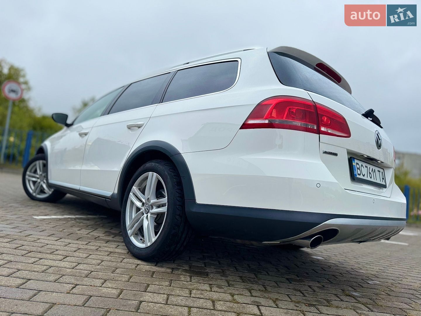 Volkswagen Passat 2014 VIN WVWZZZ3CZFE025857 фото оголошення 24 з 88
