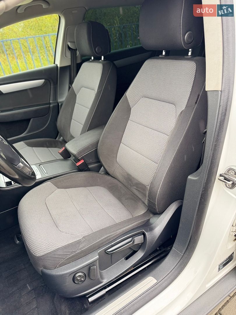 Volkswagen Passat 2014 VIN WVWZZZ3CZFE025857 фото оголошення 61 з 88