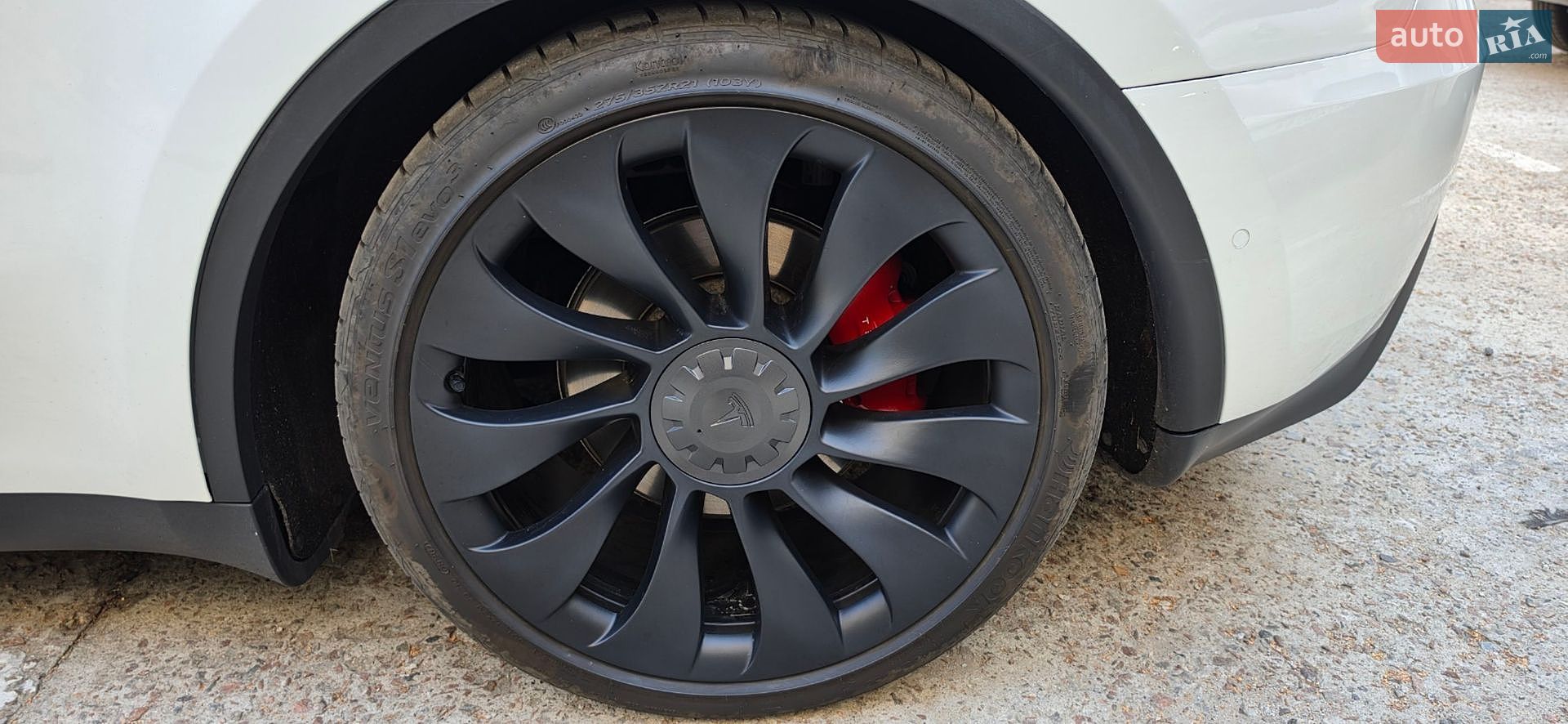 Tesla Model Y 2022 VIN 7SAYGDEF2NF457519 фото оголошення 4 з 23