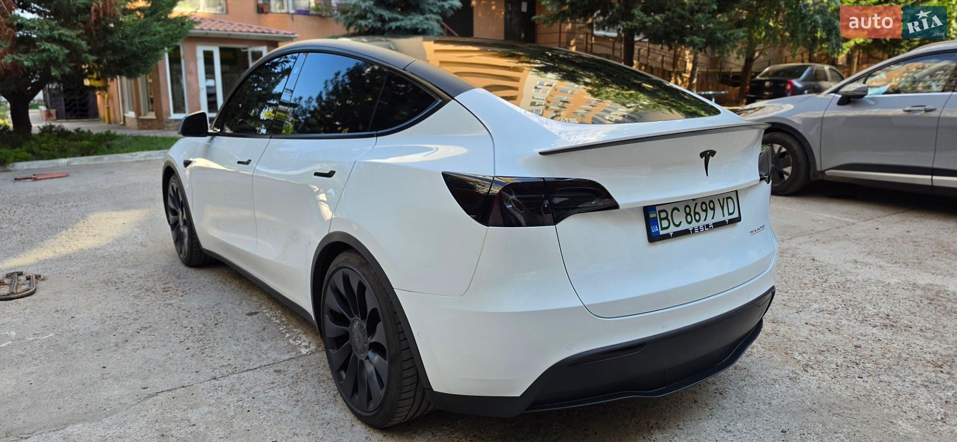Tesla Model Y 2022 VIN 7SAYGDEF2NF457519 фото оголошення 19 з 23