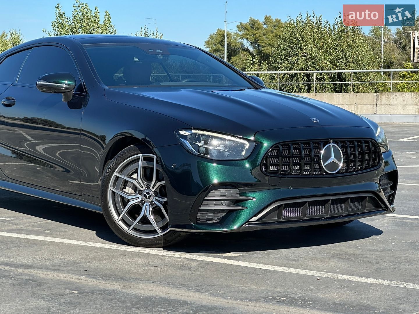 Mercedes-Benz E-Class 2020 VIN W1K1J5JBXMF159258 фото оголошення 4 з 47