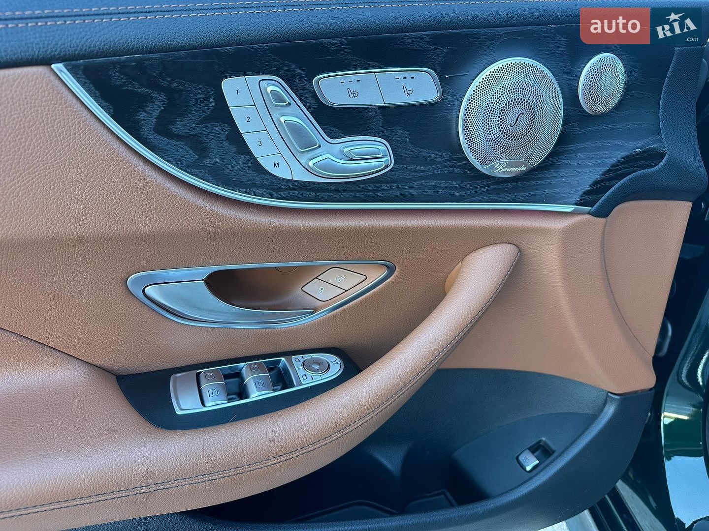 Mercedes-Benz E-Class 2020 VIN W1K1J5JBXMF159258 фото оголошення 18 з 47