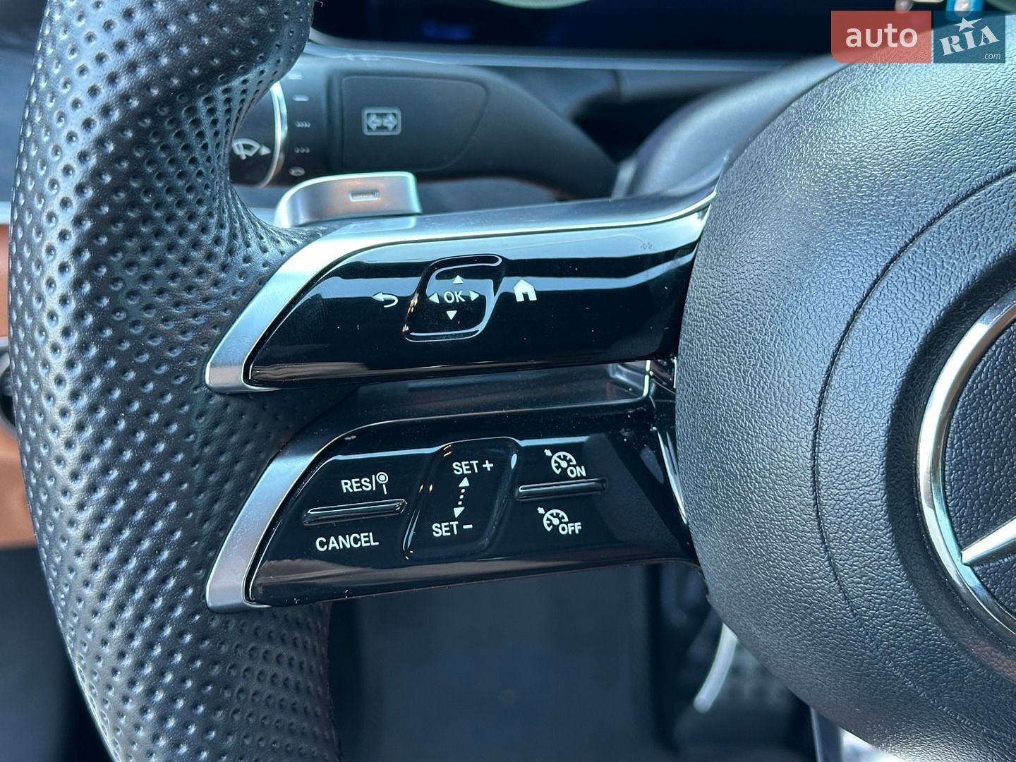 Mercedes-Benz E-Class 2020 VIN W1K1J5JBXMF159258 фото оголошення 39 з 47