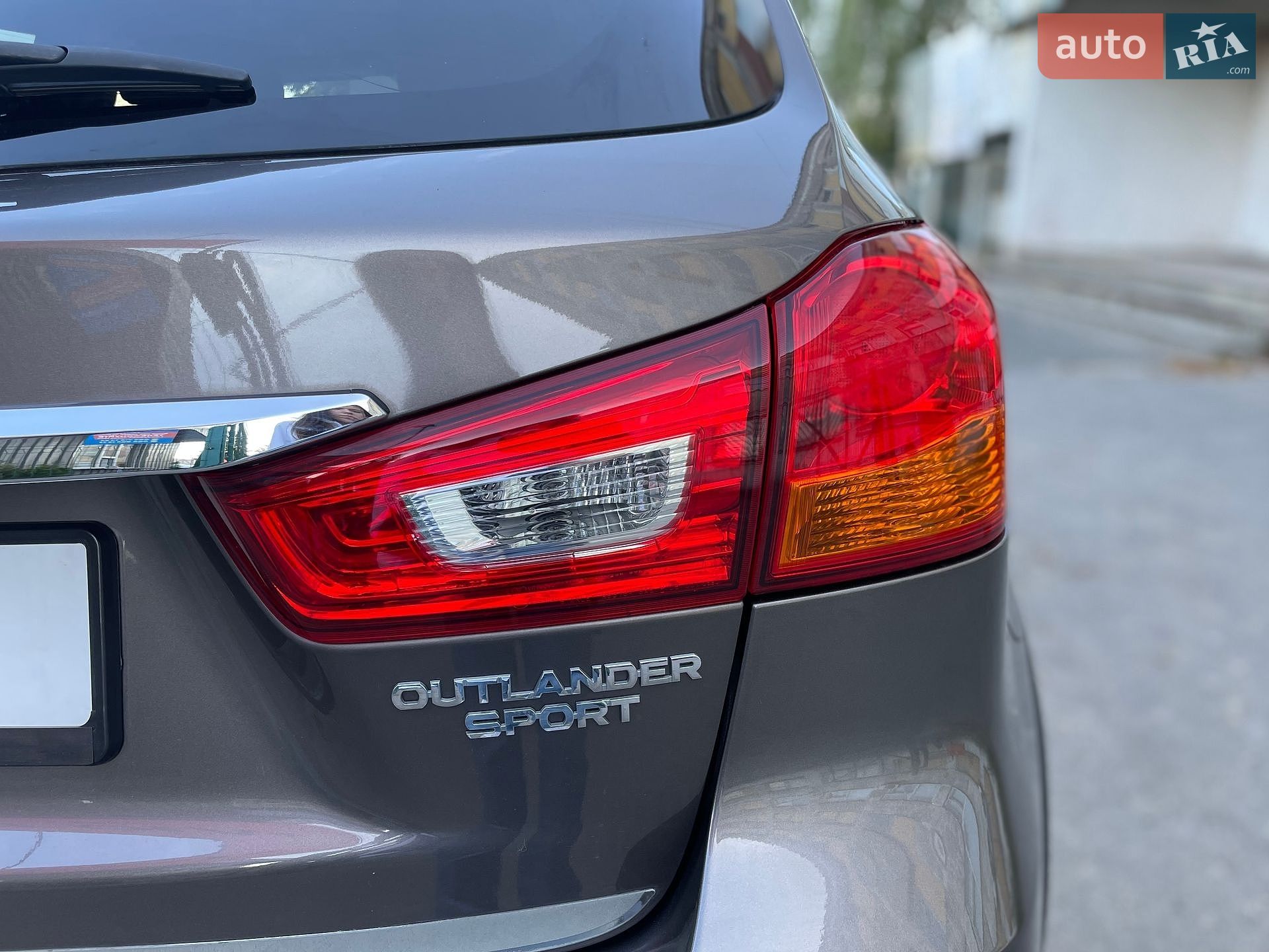 Mitsubishi Outlander Sport 2018 VIN JA4AP3AU7JU017420 фото оголошення 66 з 72