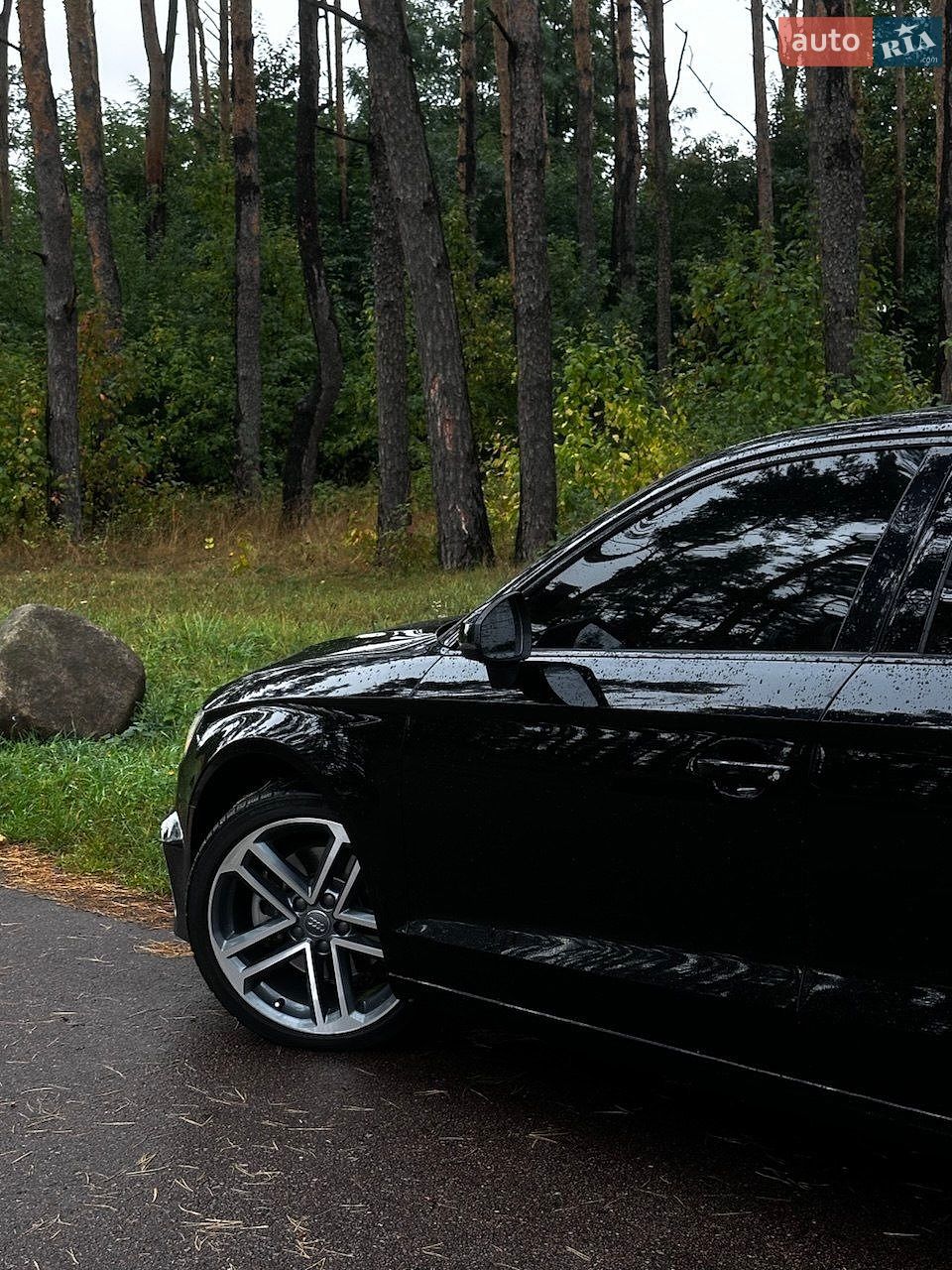 Audi A3 2019 VIN WAUAUGFF1LA030973 фото оголошення 5 з 25