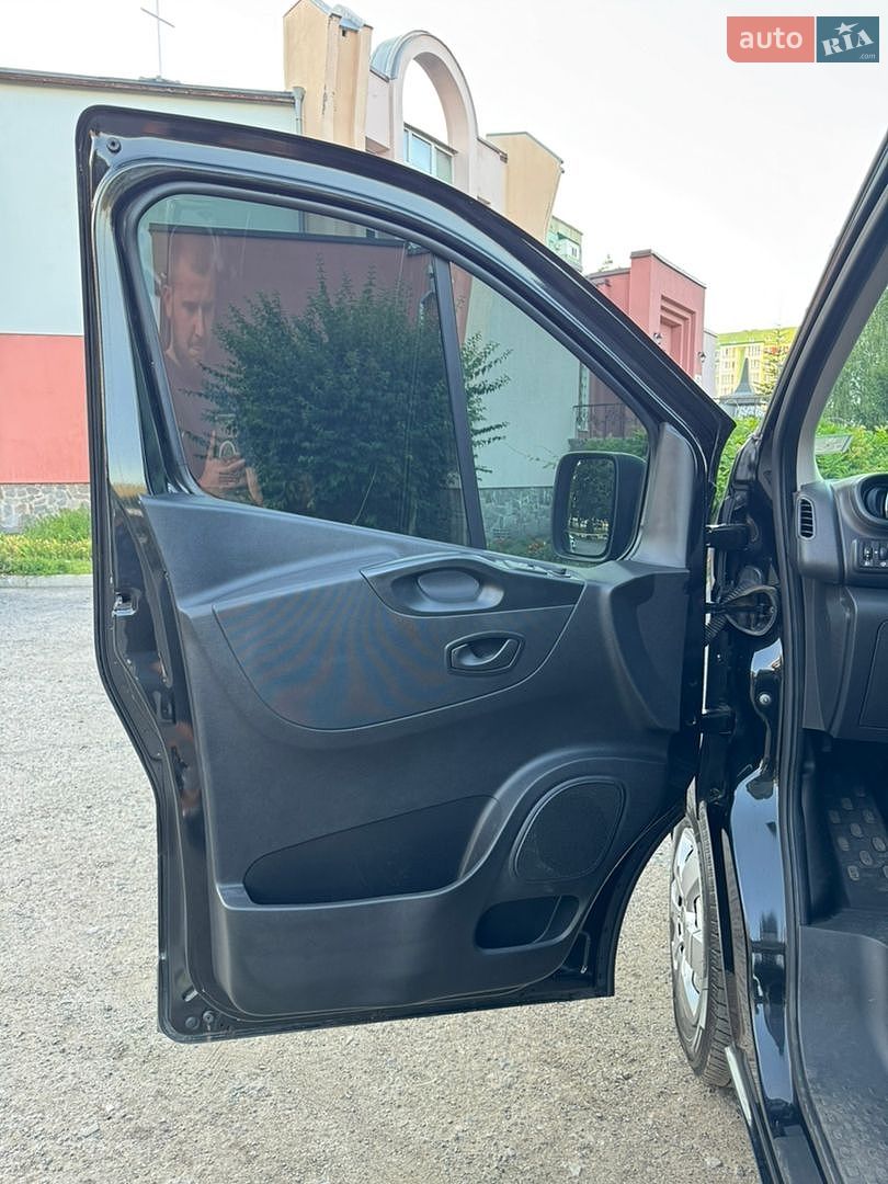 Renault Trafic 2021 VIN VF1FL000867011828 фото оголошення 17 з 19