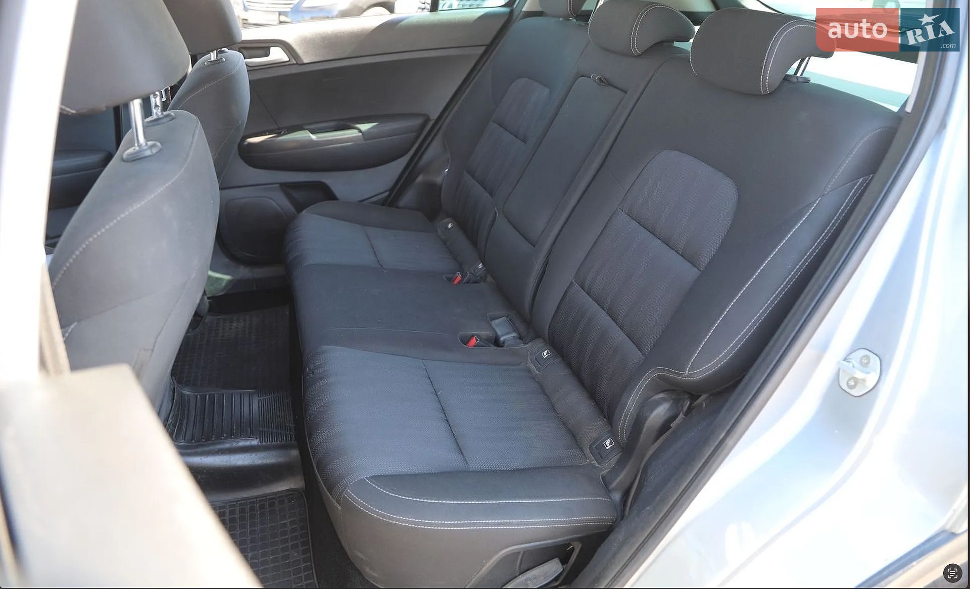 Kia Sportage 2018 VIN U5YPG812GKL586904 фото оголошення 11 з 25