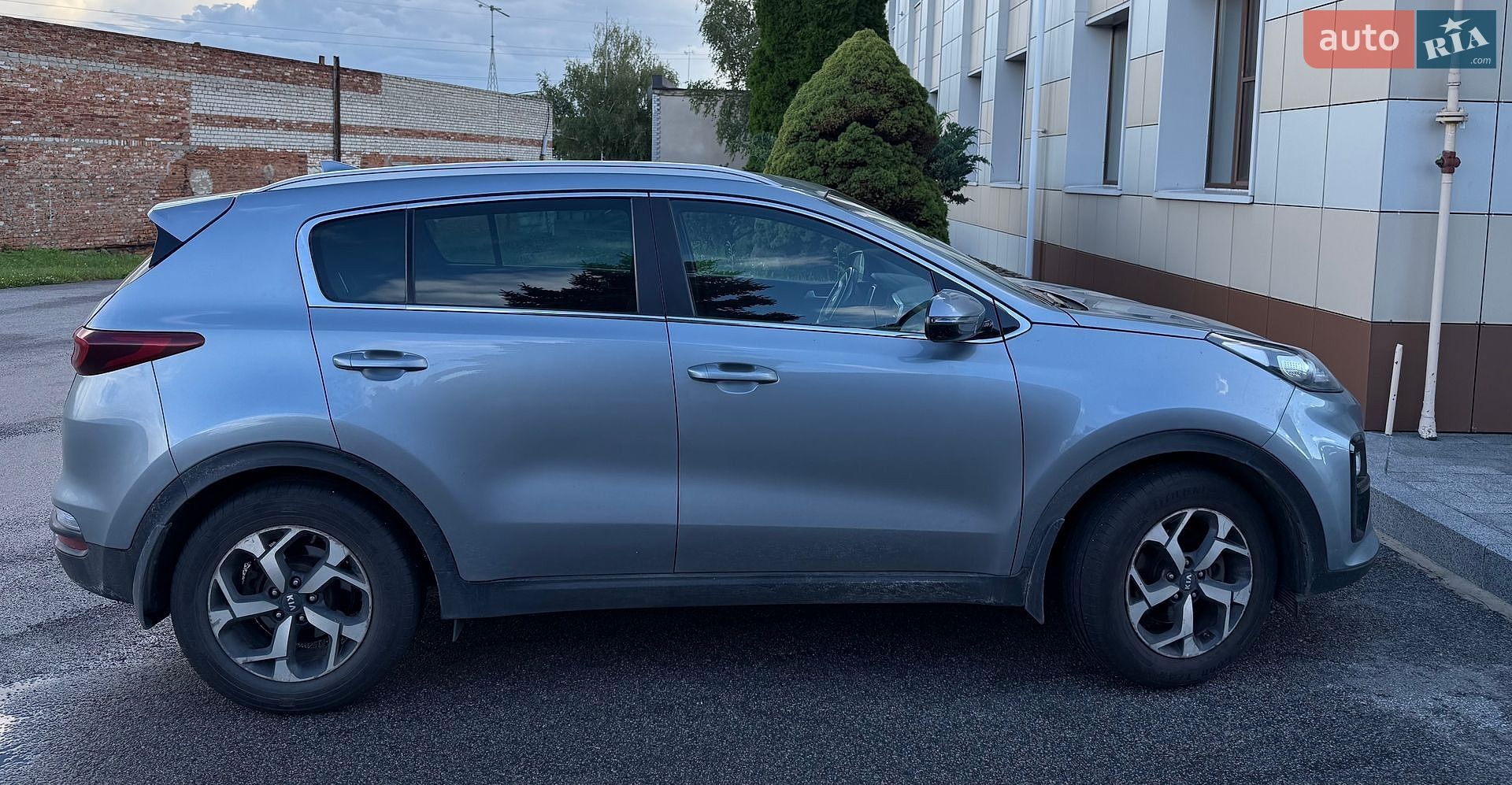 Kia Sportage 2018 VIN U5YPG812GKL586904 фото оголошення 10 з 25