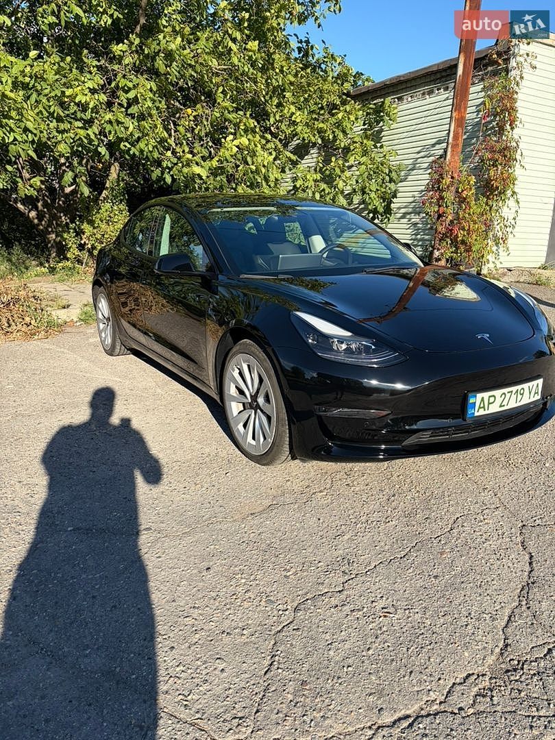 Tesla Model 3 2022 VIN 5YJ3E1EA5NF369306 фото оголошення 3 з 11