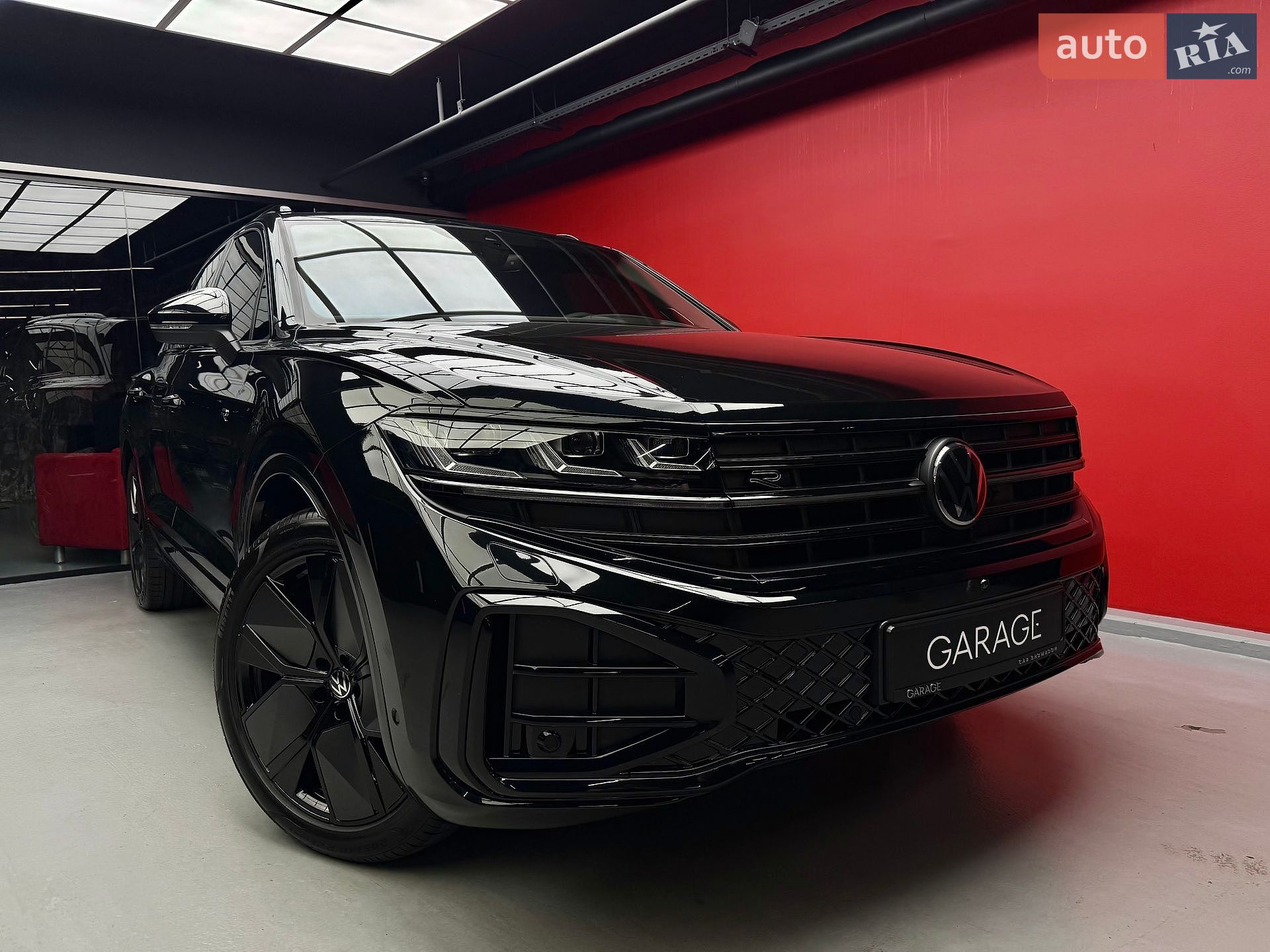 Volkswagen Touareg 2025 VIN WVGZZZCR9TD002625 фото оголошення 8 з 53