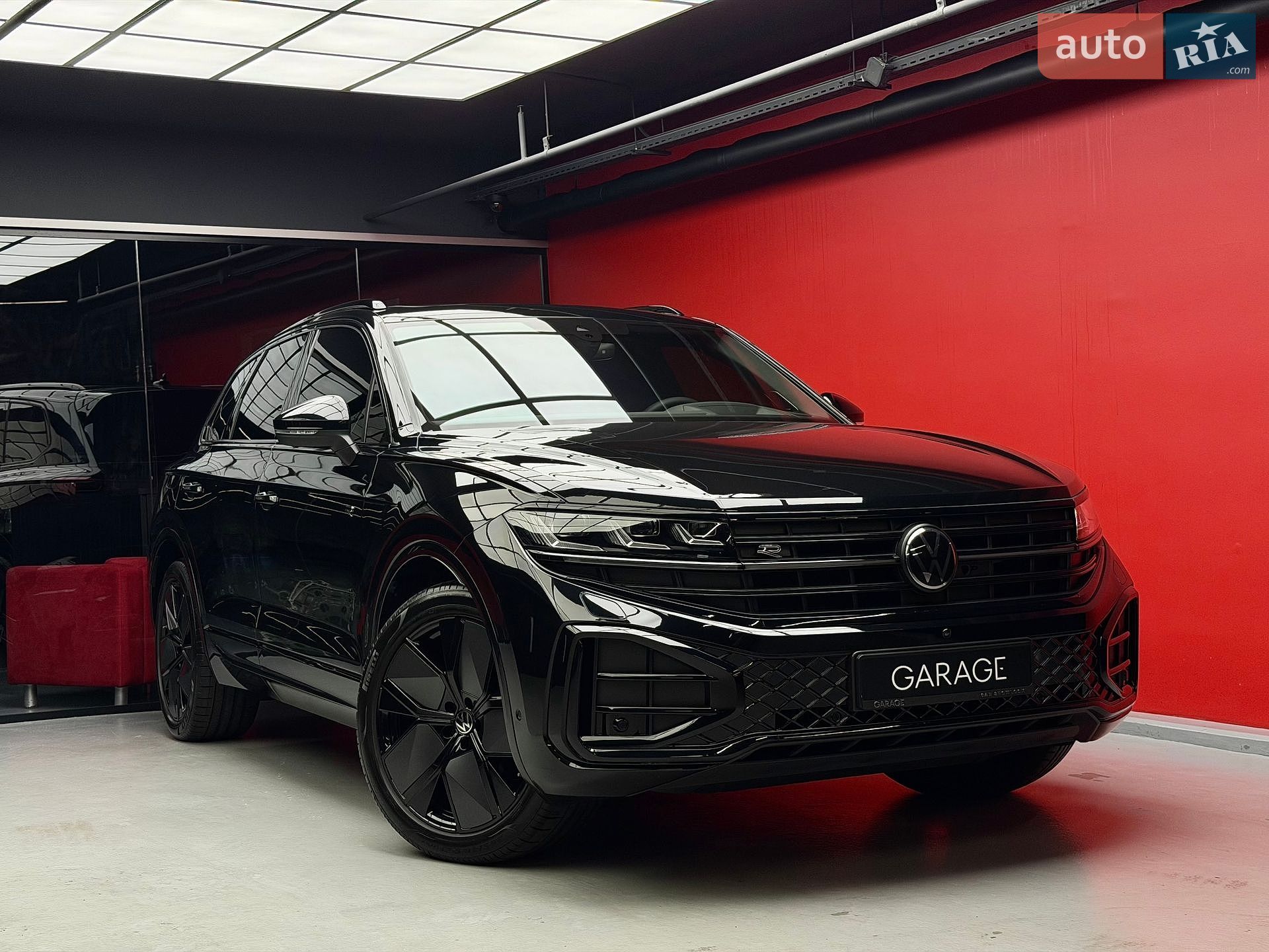 Volkswagen Touareg 2025 VIN WVGZZZCR9TD002625 фото оголошення 11 з 53