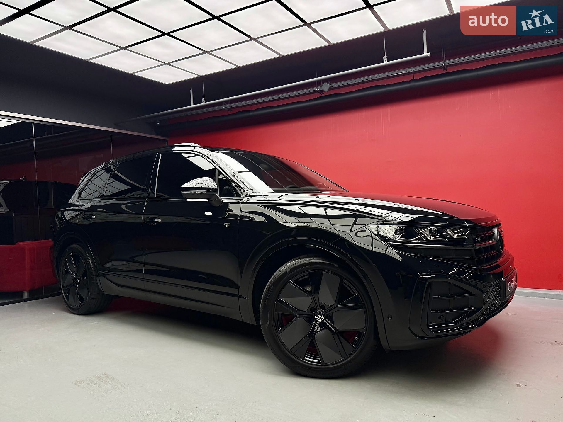 Volkswagen Touareg 2025 VIN WVGZZZCR9TD002625 фото оголошення 9 з 53