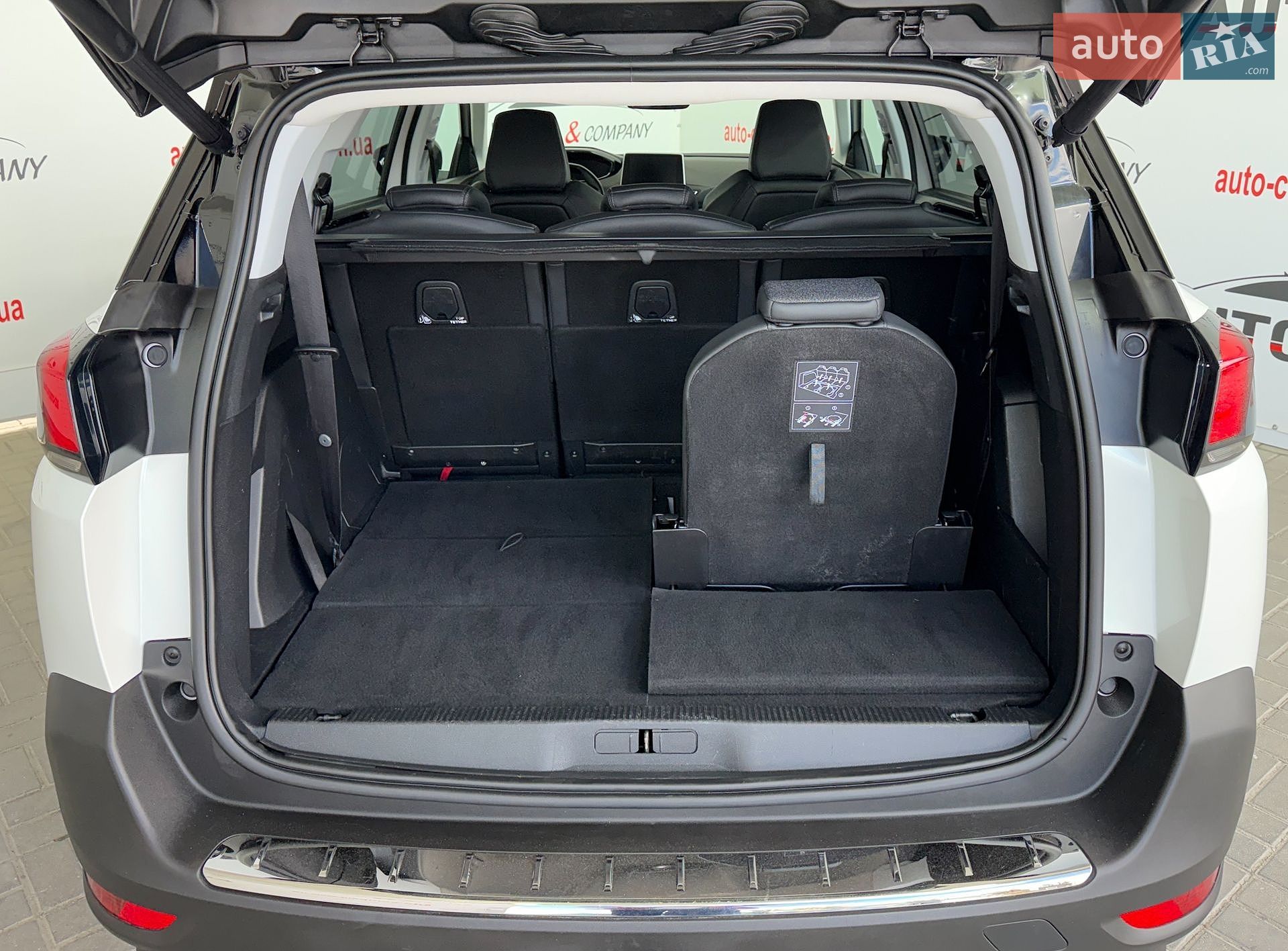 Peugeot 5008 2019 VIN VF3MJEHZRKS517774 фото оголошення 40 з 44