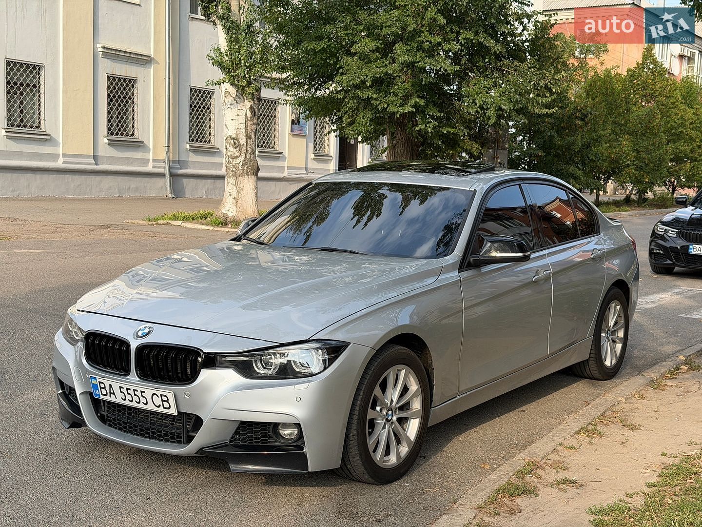 BMW 3 Series 2016 VIN WBA8E1G54GNT99680 фото оголошення 7 з 12