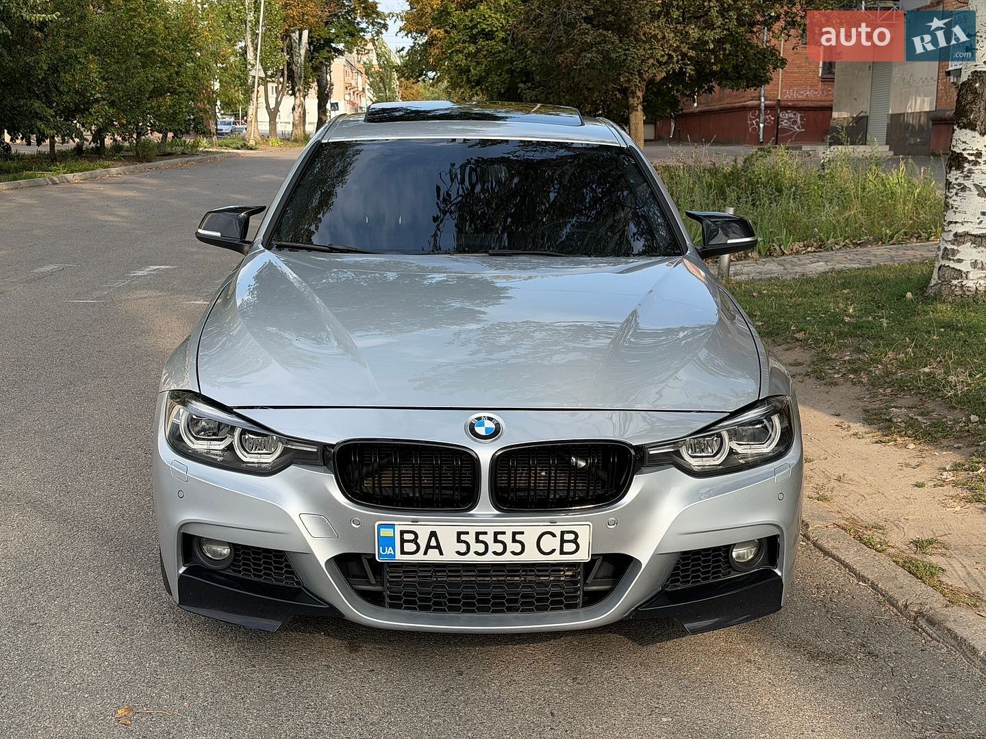 BMW 3 Series 2016 VIN WBA8E1G54GNT99680 фото оголошення 8 з 12