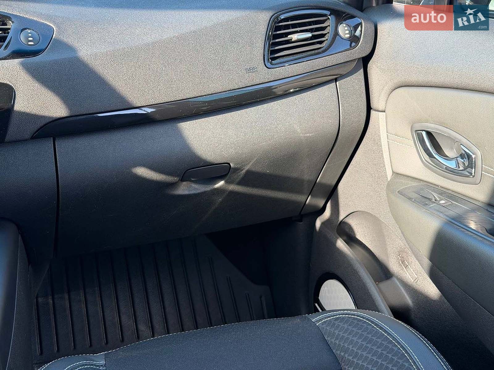 Renault Scenic 2014 VIN VF1JZ14K651065046 фото оголошення 13 з 28