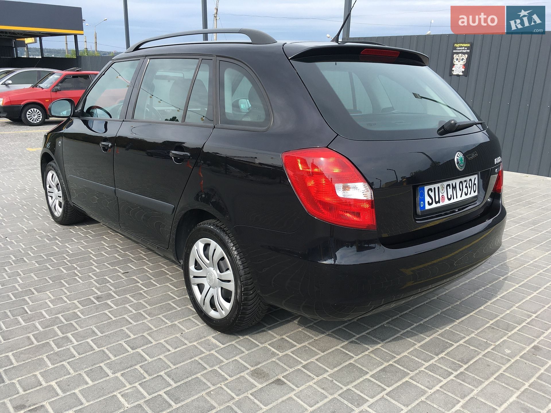 Skoda Fabia 2011 VIN TMBJC65J5B3178228 фото оголошення 5 з 110