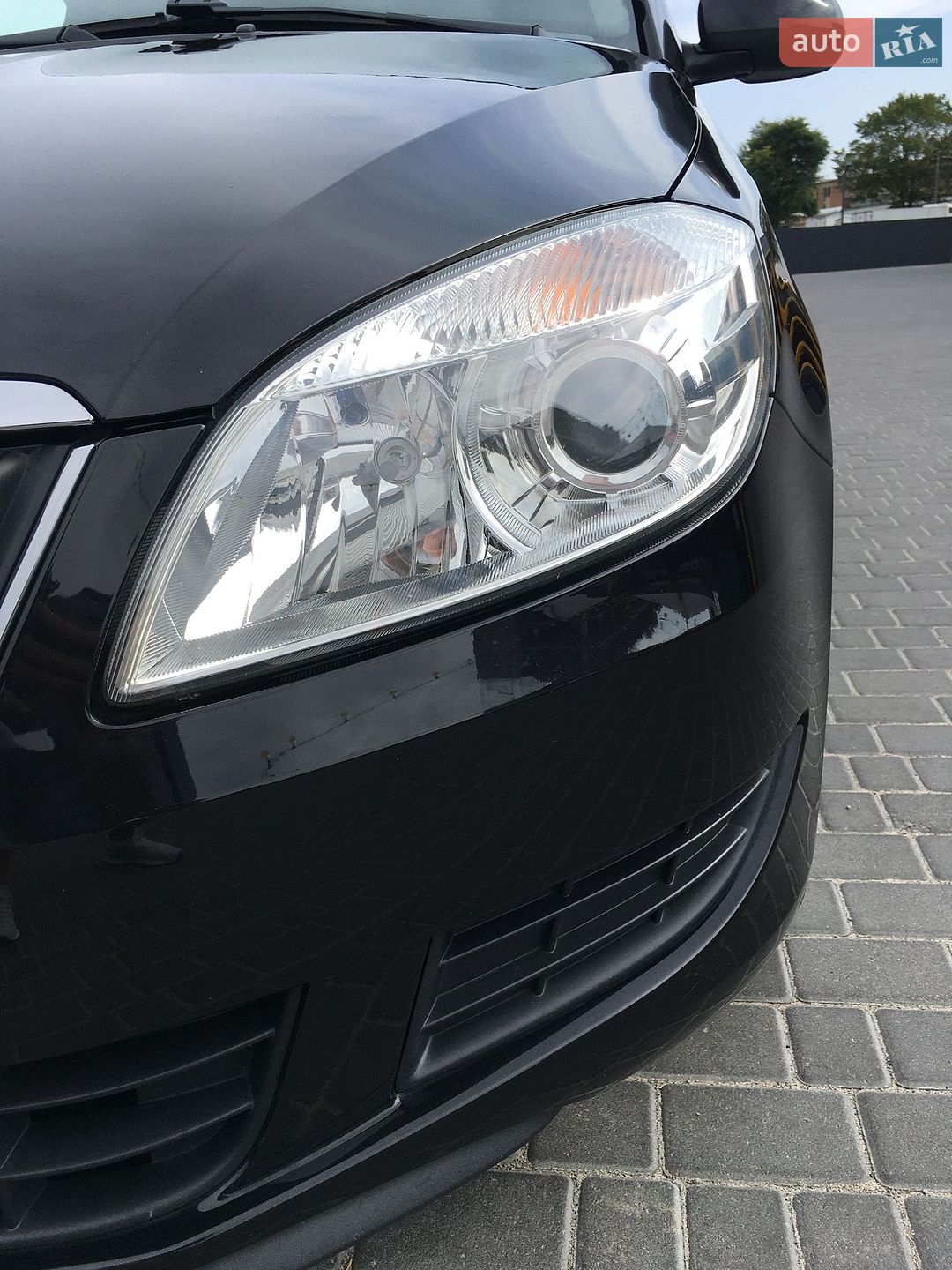Skoda Fabia 2011 VIN TMBJC65J5B3178228 фото оголошення 9 з 110
