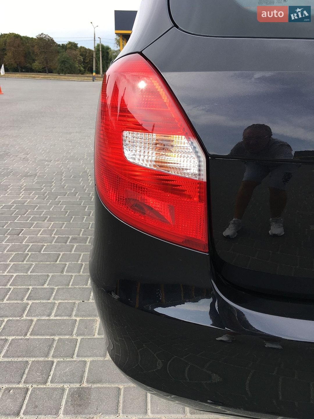 Skoda Fabia 2011 VIN TMBJC65J5B3178228 фото оголошення 12 з 110