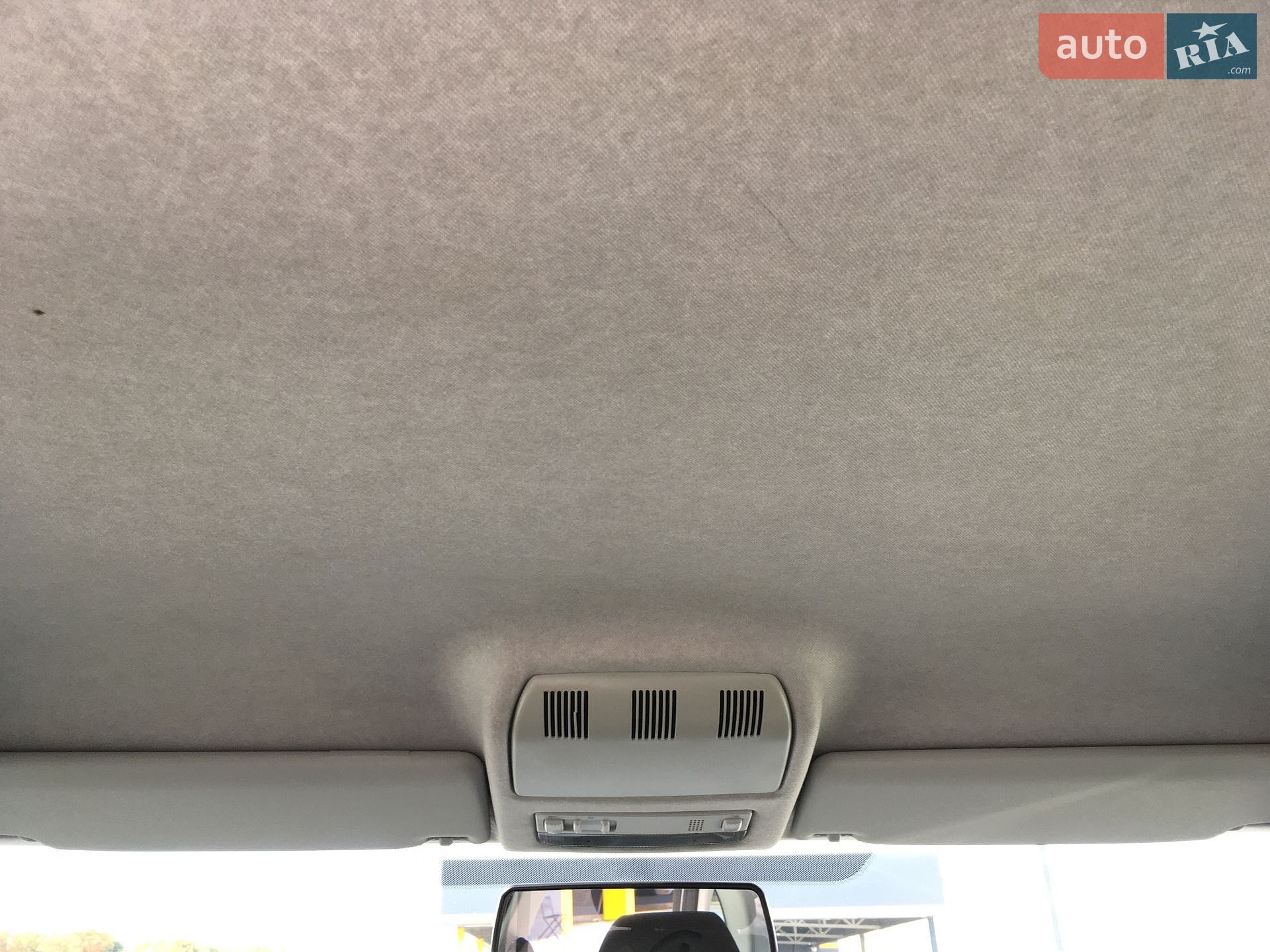 Skoda Fabia 2011 VIN TMBJC65J5B3178228 фото оголошення 43 з 110