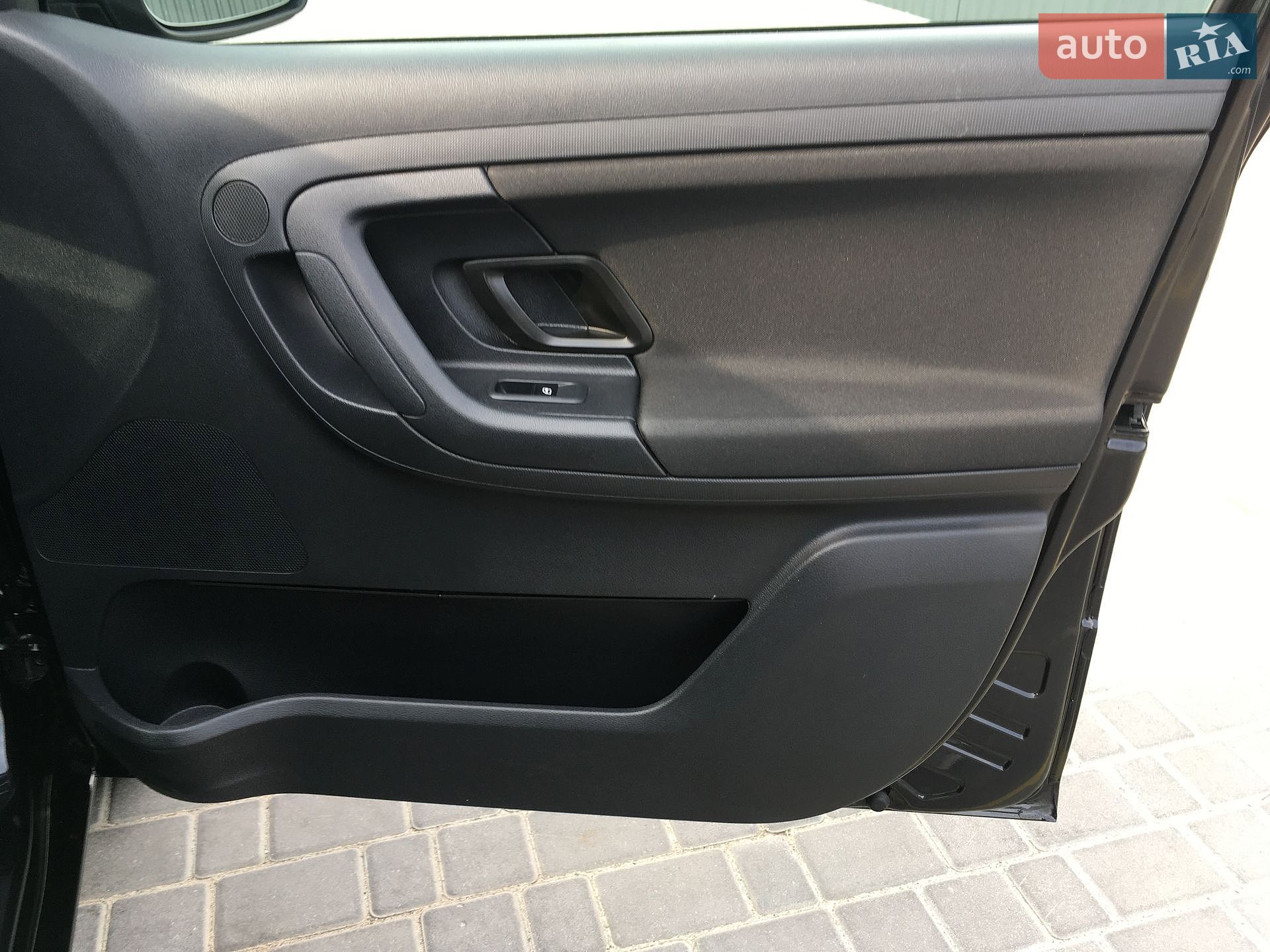 Skoda Fabia 2011 VIN TMBJC65J5B3178228 фото оголошення 45 з 110