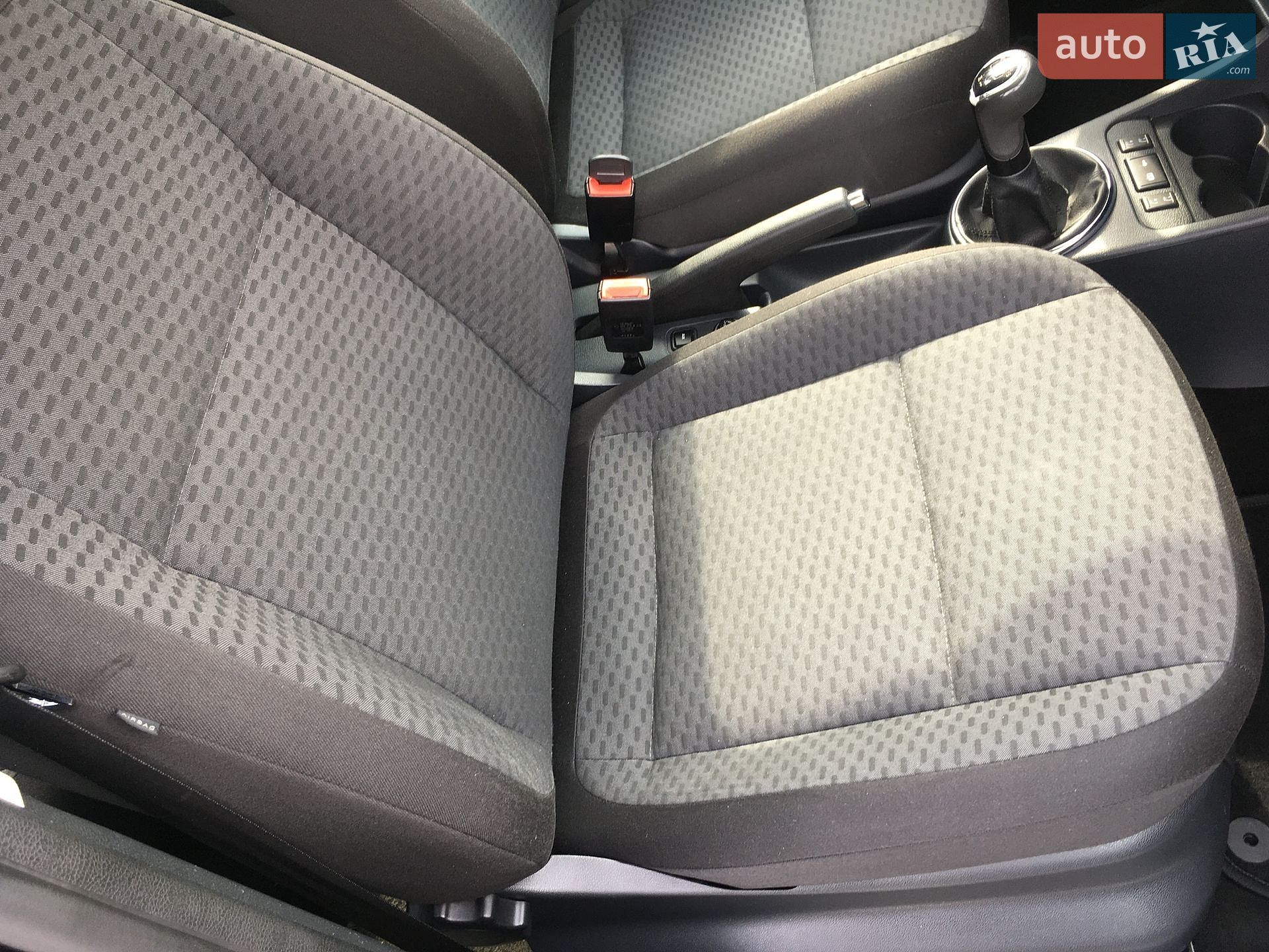 Skoda Fabia 2011 VIN TMBJC65J5B3178228 фото оголошення 47 з 110