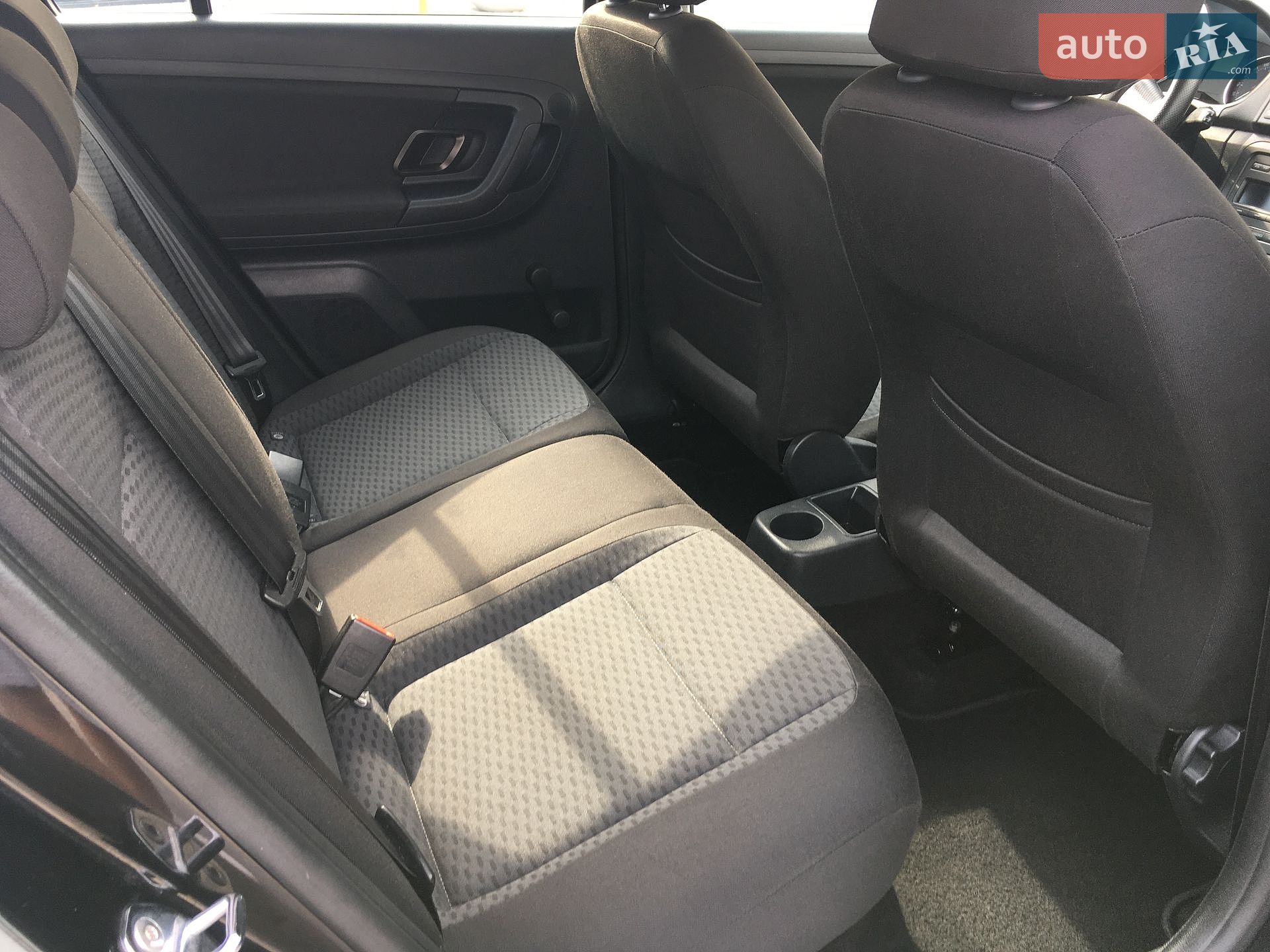 Skoda Fabia 2011 VIN TMBJC65J5B3178228 фото оголошення 48 з 110