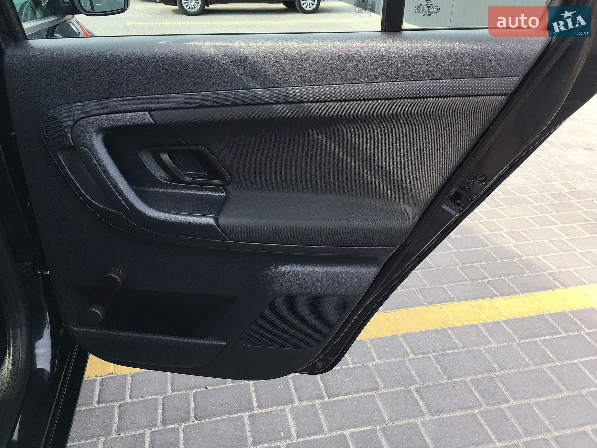 Skoda Fabia 2011 VIN TMBJC65J5B3178228 фото оголошення 50 з 110
