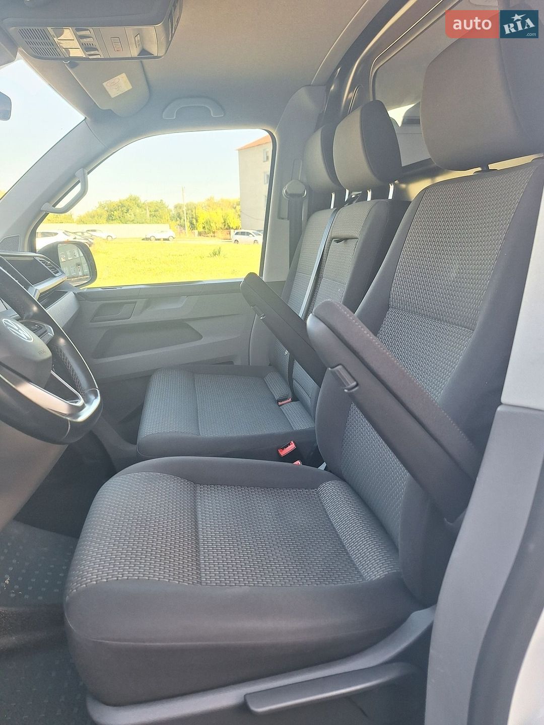 Volkswagen Transporter 2021 VIN WV1ZZZ7HZMH054904 фото оголошення 36 з 49
