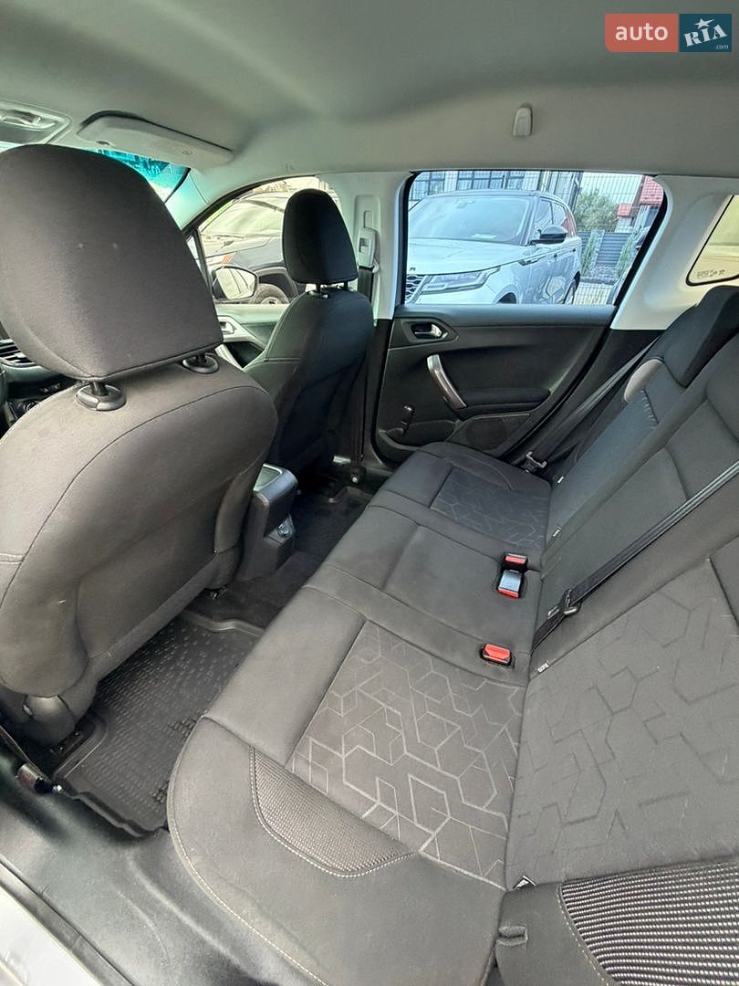 Peugeot 2008 2014 VIN VF3CU9HP8EY025409 фото оголошення 26 з 39