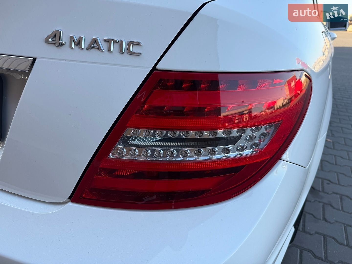 Mercedes-Benz C-Class 2014 VIN WDDGF8EB3EA917477 фото оголошення 15 з 63