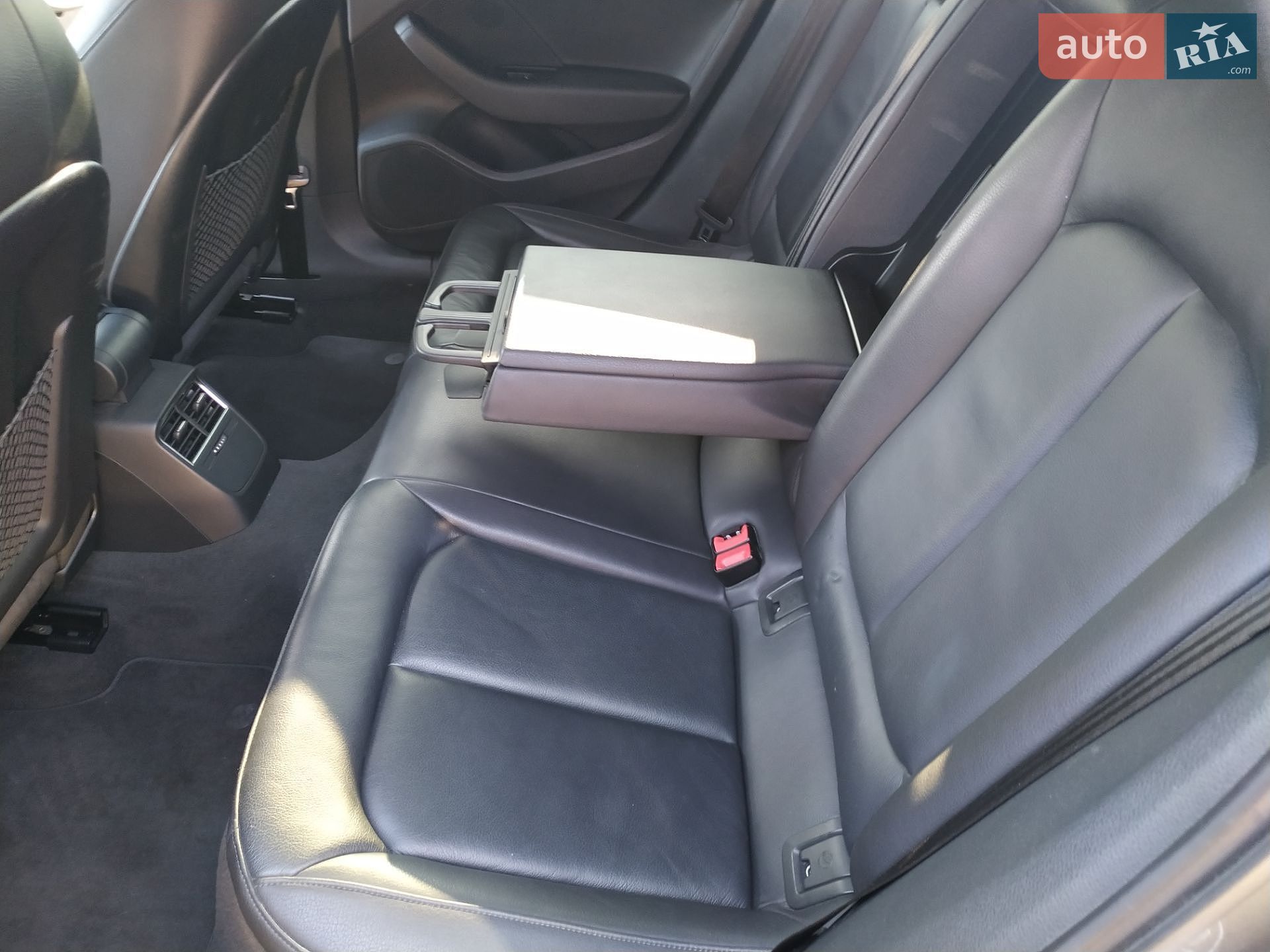 Audi A3 2015 VIN WAUA7GFF8G1067189 фото оголошення 13 з 26
