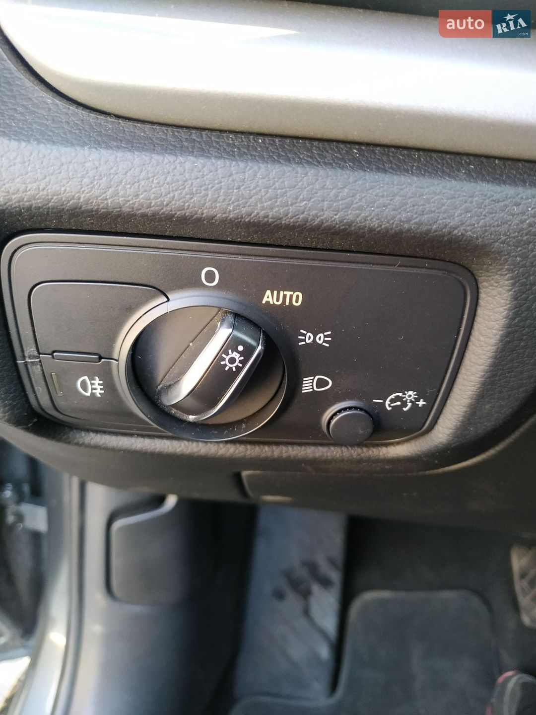 Audi A3 2015 VIN WAUA7GFF8G1067189 фото оголошення 15 з 26