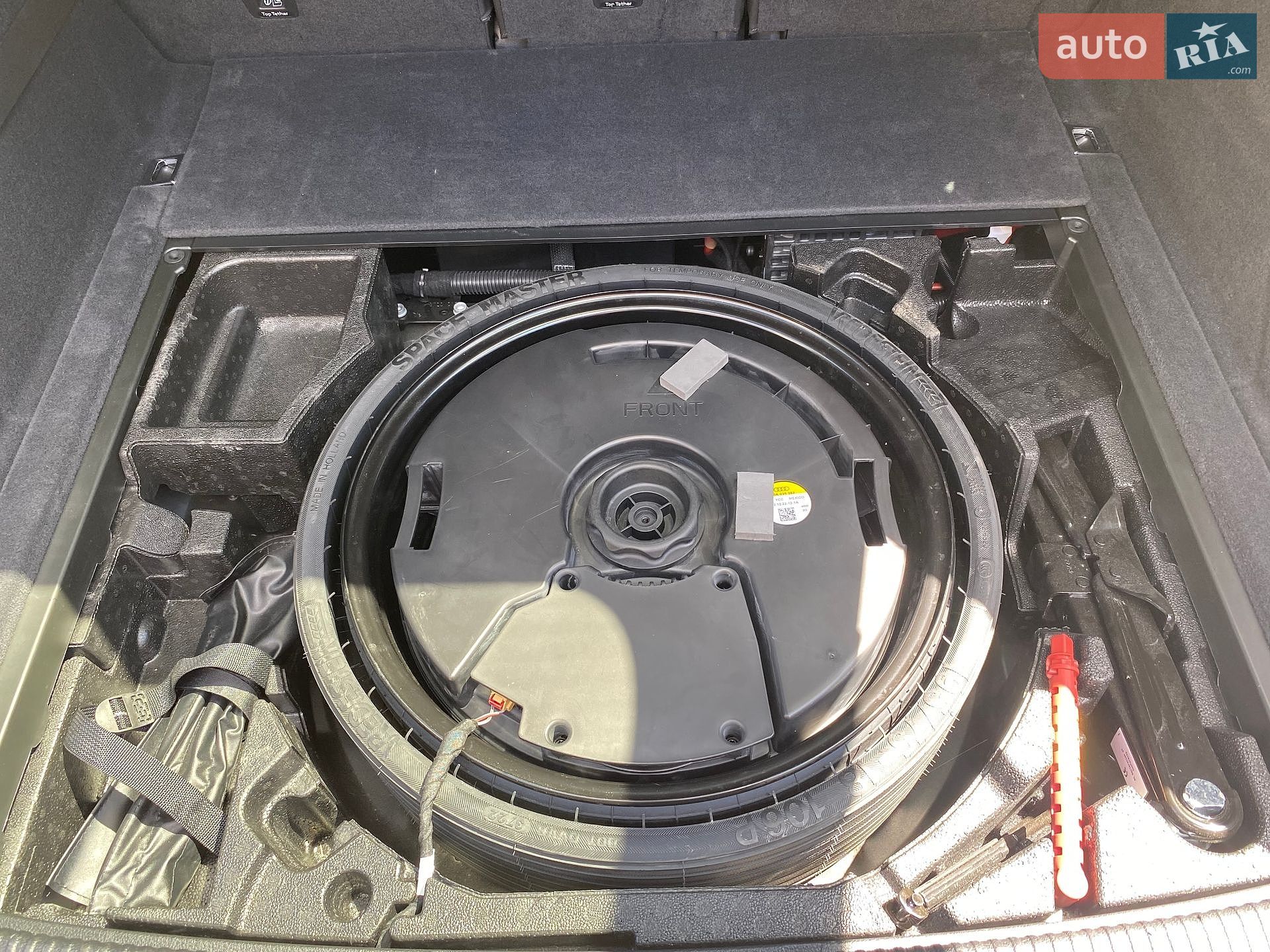 Audi Q5 2022 VIN WA1GAAFYXP2077952 фото оголошення 22 з 23